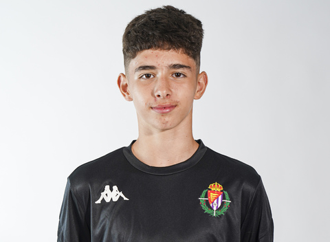 Tres cadetes empiezan la pretemporada con el División de Honor 2 Rodri Hernández