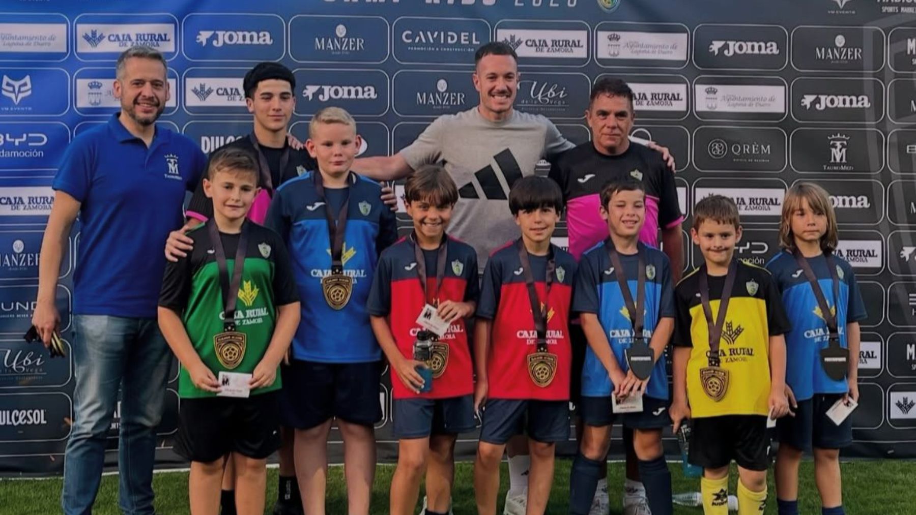 Víctor Mongil o cómo adaptarse al medio 2 Víctor Mongil | Camp Kids