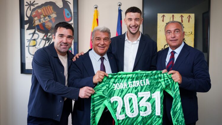 Joan García, vuelta a casa por Navidad 1 Gt5A6U XIAA sBU 1 1