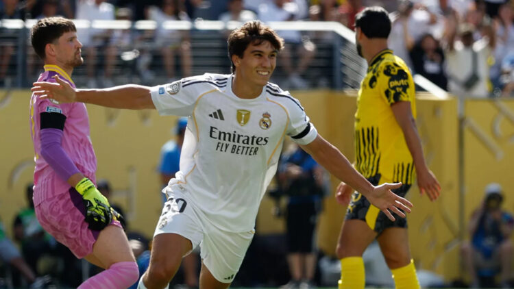 ND MUNDIAL CLUBES CUARTOS RM BORUSSIA ALEGRIA GONZALO 2PC1429 1