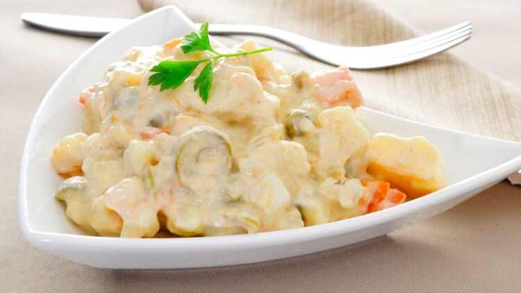 El truco del chef para que tu ensaladilla rusa sepa mejor