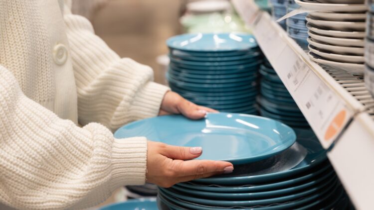 Lidl lo vuelve a hacer: da un toque sofisticado a tu mesa con esta vajilla de porcelana que cuesta menos de lo que esperas 1 Lidl lo vuelve a hacer: da un toque sofisticado a tu mesa