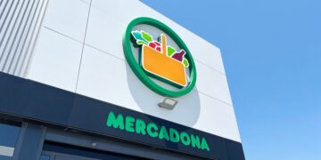 Despedido de Mercadona por limpiar un calamar