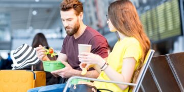 Es oficial: entrar en este país con un sándwich o un bocata