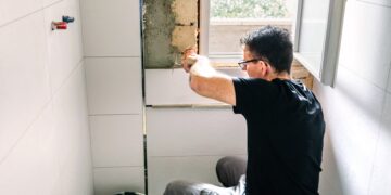 Reforma su baño y se encuentra esto