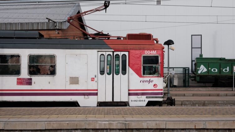Es oficial: el Tren Playero de Renfe vuelve a conectar Castilla y León con el Cantábrico gracias a estas rutas 1 El Tren Playero de Renfe vuelve a conectar Castilla y León con el Cantábrico