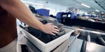 Lo que más pone en riesgo tu seguridad en los aeropuertos