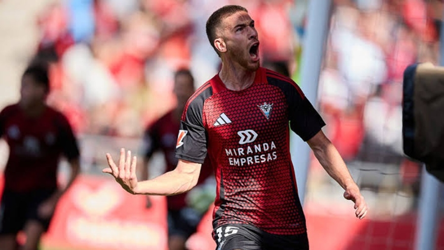 Oficial: Pablo Tomeo, nuevo jugador del Real Valladolid 2 Pablo Tomeo