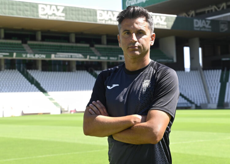 La Pizarra de Blanquivioletas | Córdoba CF 2 Iván Ania