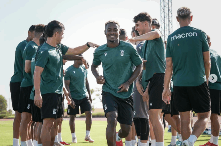 Bassinga, una historia de superación en LaLiga Hypermotion 1 Bassinga Ceuta