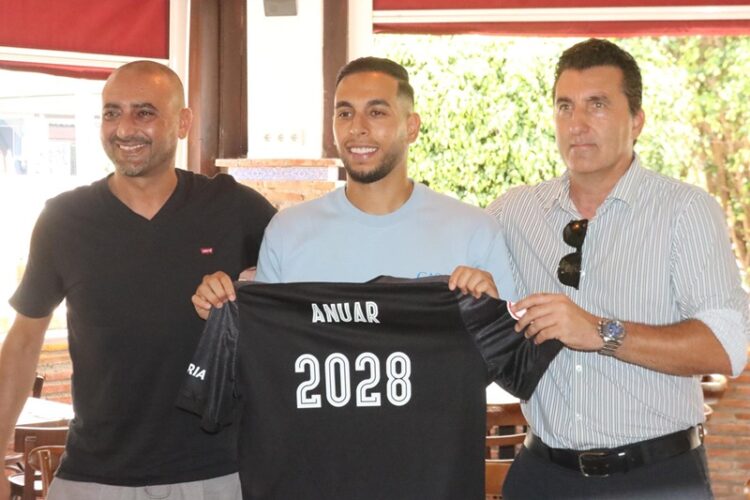 Anuar vuelve al José Zorrilla 1 Anuar Ceuta