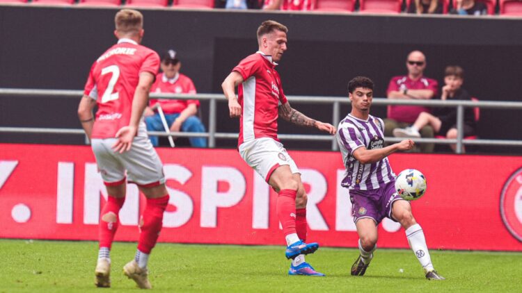 Así fue el reparto de minutos del Real Valladolid en pretemporada 1 David Torres | Bristol City - Real Valladolid