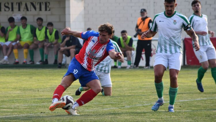 Chatún ante el Betis en el Trofeo Diputación
