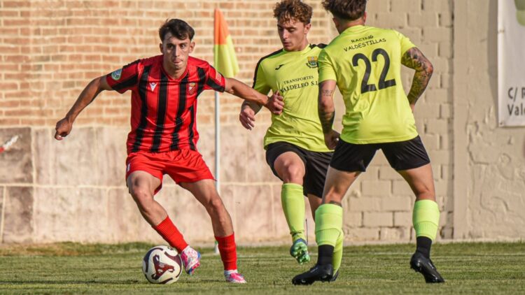 El Laguna pasa a penaltis ante el anfitrión 1 Racing Valdestillas - Laguna | Trofeo Diputación