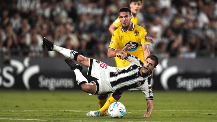 Y 308 días más tarde, el Pucela ganó a domicilio 1 Pablo Tomeo ante el Castellón