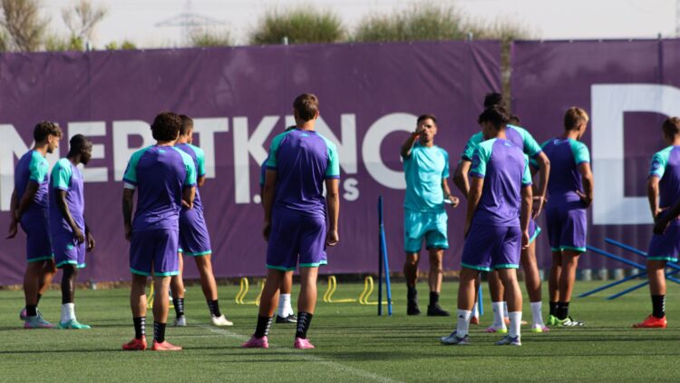 El Real Valladolid vuelve al trabajo sin novedades 1 El Real Valladolid durante un entrenamiento