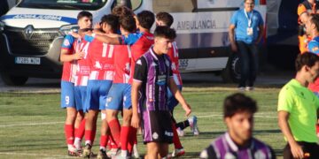 El Tordesillas celebra el gol de Abel Conejo ante el Real Valladolid Promesas