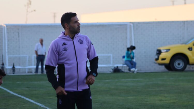 Javi Baraja, ante el reto de madurar rápido a su Promesas 1 Javi Baraja