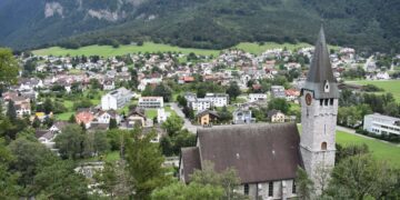 Ni moneda propia ni aeropuerto: así se ha convertido el cuarto país más pequeño de Europa en uno de los más ricos