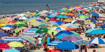 Esta conocida playa tendrá zona azul para aparcar cerca