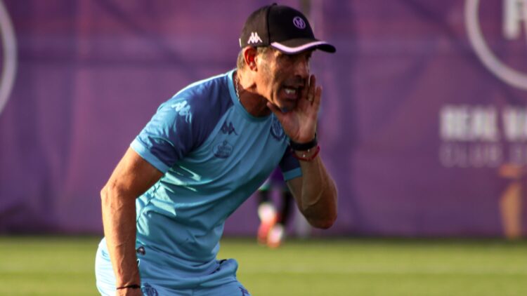 La espera de Almada para mostrar sus cartas 1 Almada, Anexos