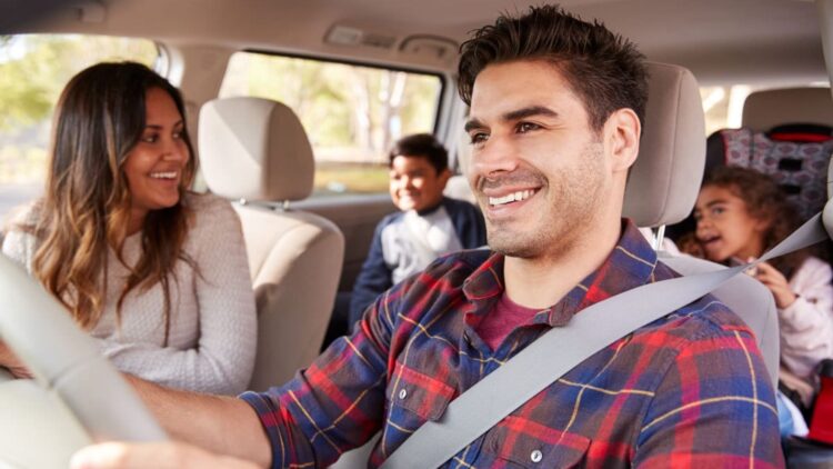 Coche, verano y niños: ármate de paciencia y sigue estos consejos para que hacer más livianos tus viajes de vacaciones 1 Coche, verano y niños: ármate de paciencia y sigue estos consejos para que hacer más livianos tus viajes de vacaciones