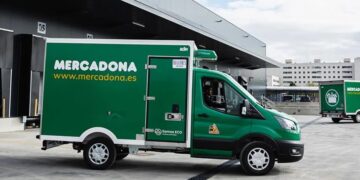 El Corte Inglés y Mercadona sacan ventaja a sus competidores