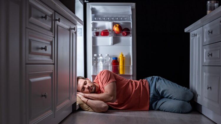La ciencia lo confirma: esta es la manera de dormir fresco en las noches de calor si no tienes aire acondicionado 1 Esta es la manera de dormir fresco en las noches de calor