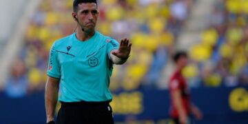 Etayo Herrera, árbitro