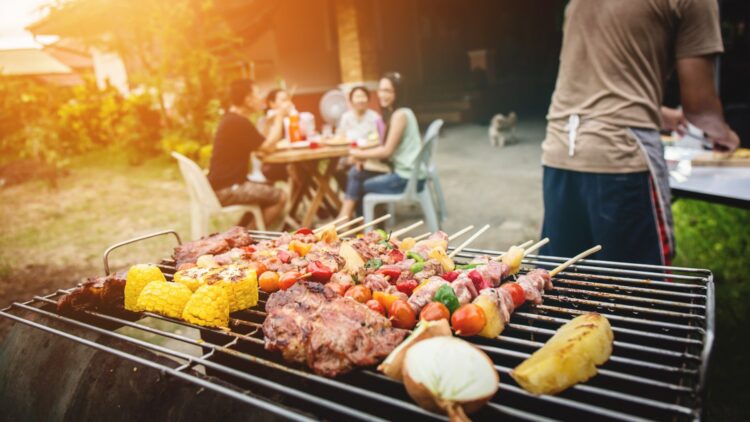 Ni costillas ni chorizo: Mercadona revoluciona tus barbacoas con este nuevo manjar que vende en bandejas 1 Mercadona revoluciona tus barbacoas