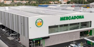 Mercadona lo vuelve a hacer: esta bebida es refrescante y te hidratará en los días de calor por solo 1 euro