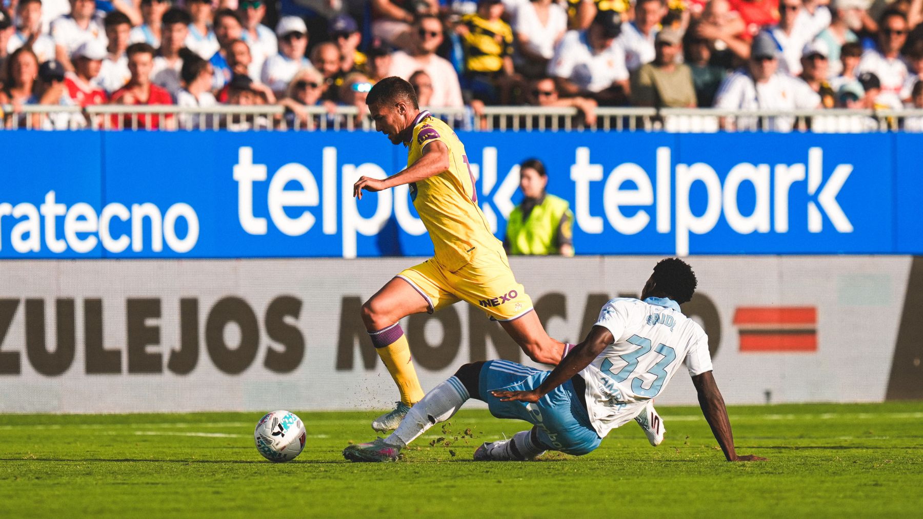 Empate sin brillo en el Ibercaja Estadio 2 Pablo Tomeo en el Real Zaragoza - Real Valladolid