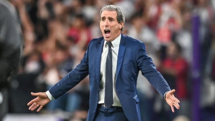 A Guillermo Almada le gustó el equipo 1 Guillermo Almada en el Real Valladolid - Cultural Leonesa