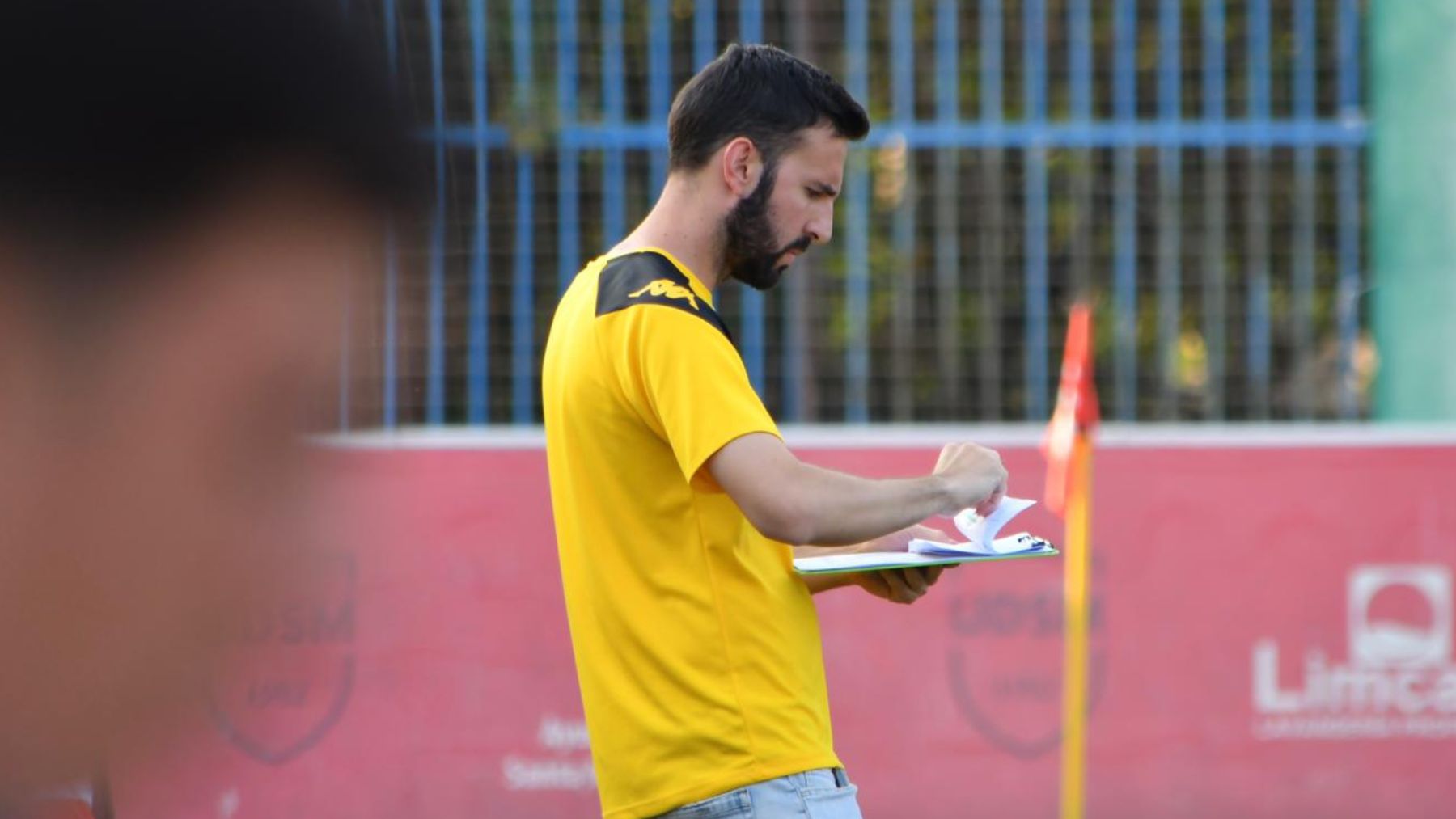 "¿Por qué no pensar que puede ser una noche mágica?" 2 Álex Izquierdo contra el Santa Marta en pretemporada