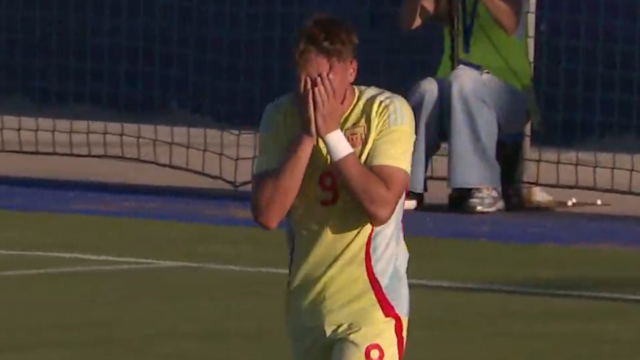 Arnu, titular y con ocasiones con la sub-19 2 Arnu