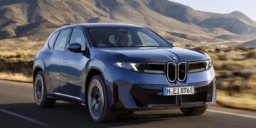 Es oficial: BMW rediseña su icónico logo