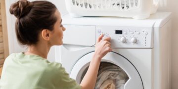Este botón de tu lavadora reduce la factura de la luz