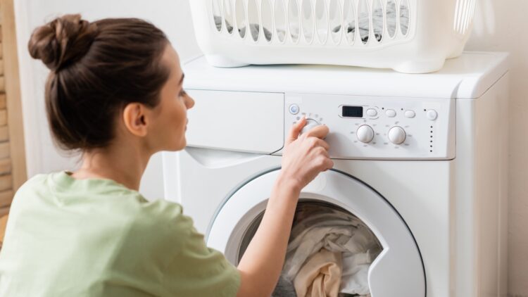 Confirmado por expertos: este botón de tu lavadora reduce la factura de la luz y casi nadie lo usa 1 Este botón de tu lavadora reduce la factura de la luz