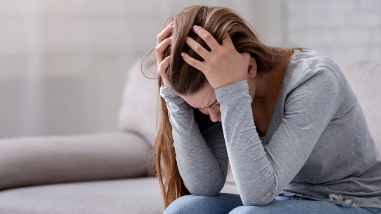 Adiós a la crisis de los 40: cada vez más jóvenes se sienten frustrados antes de esa edad y estas son las razones 1 Adiós a la crisis de los 40: cada vez más jóvenes se sienten frustrados