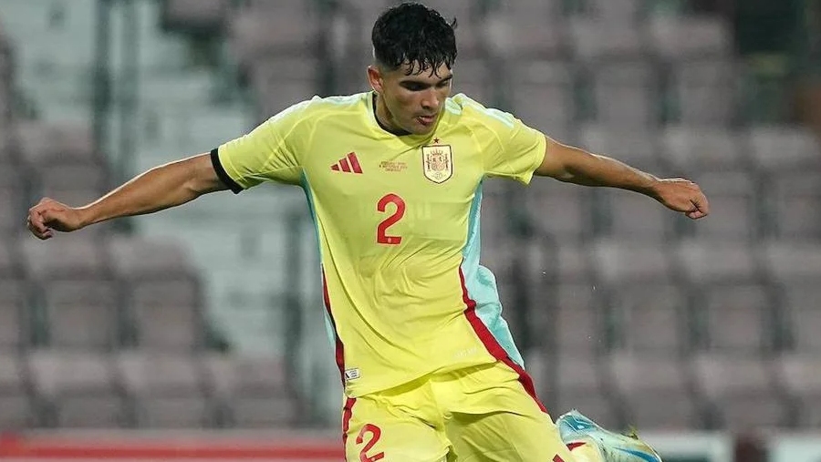 Hugo Novoa refuerza al Mirandés 2 Hugo Novoa