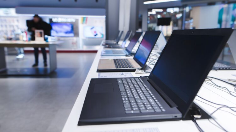 Confirmado por expertos: estas son las 3 claves en las que te deberás fijarte al ir a comprar tu nuevo ordenador 1 Claves en las que te deberás fijarte al ir a comprar tu nuevo ordenador