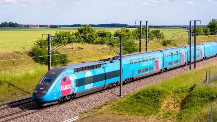 Es oficial: OUIGO lanza billetes de Valladolid a Madrid por solo 7 euros y aquí te contamos cómo conseguirlos 1 OUIGO lanza billetes de Valladolid a Madrid por solo 7 euros