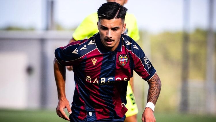 Paco Cortés refuerza a la Cultural Leonesa 1 Paco Cortés