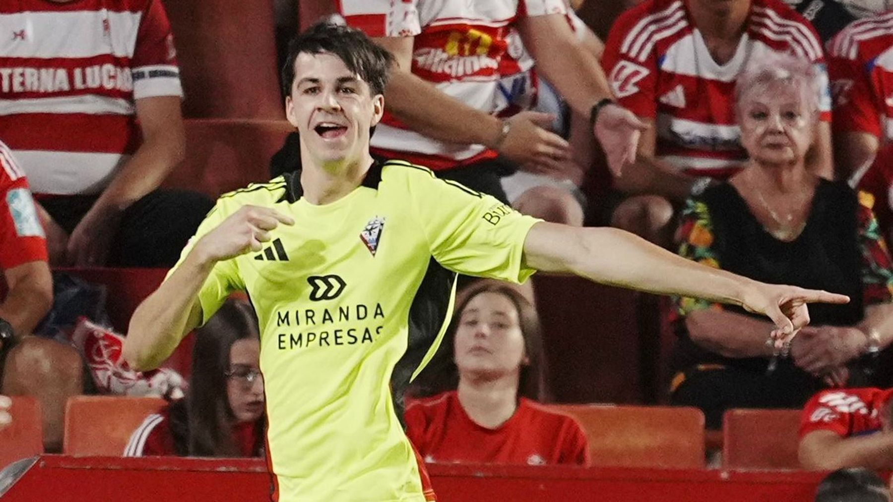 Una plantilla "muy del Mirandés" 2 Petit, Mirandés