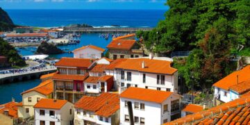 Este pueblo asturiano es precioso... pero encierra una 'trampa'