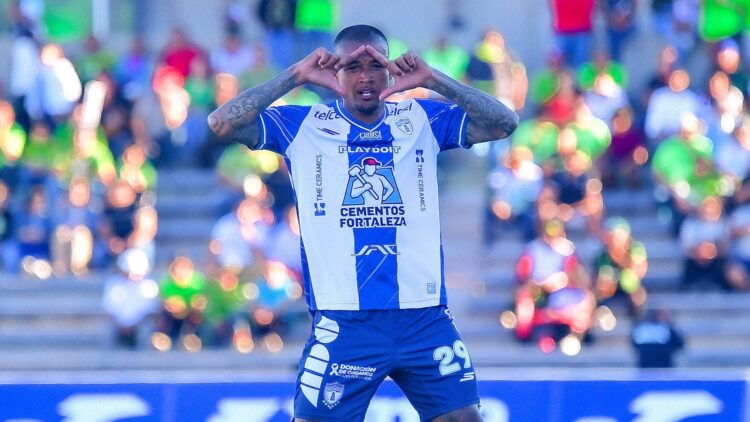 Kenedy golea en México 1 Kenedy Pachuca