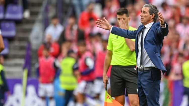 Almada, Valladolid, Zorrilla