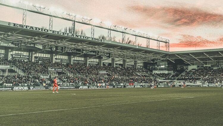 El Burgos pide el fin "del odio y los insultos" a sus aficionados 1 Burgos