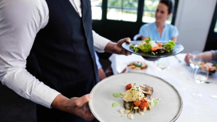 Confirmado: si no quieres incomodar al camarero, ahórrate esta pregunta en cada bar y restaurante que pisas 1 Si no quieres incomodar al camarero, ahórrate esta pregunta
