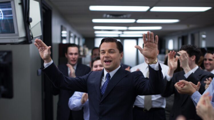 Confirmado: esta icónica escena de 'El lobo de Wall Street' no estaba en el guion... pero seguro que te la sabes de memoria 1 Esta icónica escena de 'El lobo de Wall Street' no estaba en el guion